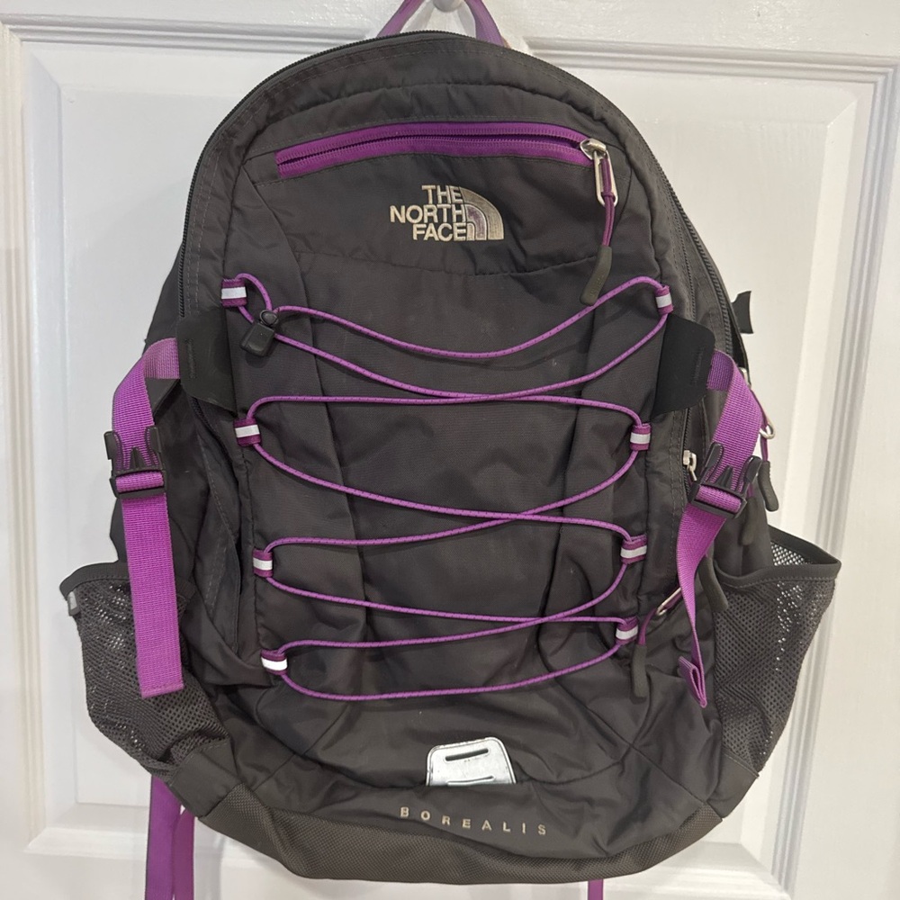The North Face Borealis Backpack in dark grey and Purple USED